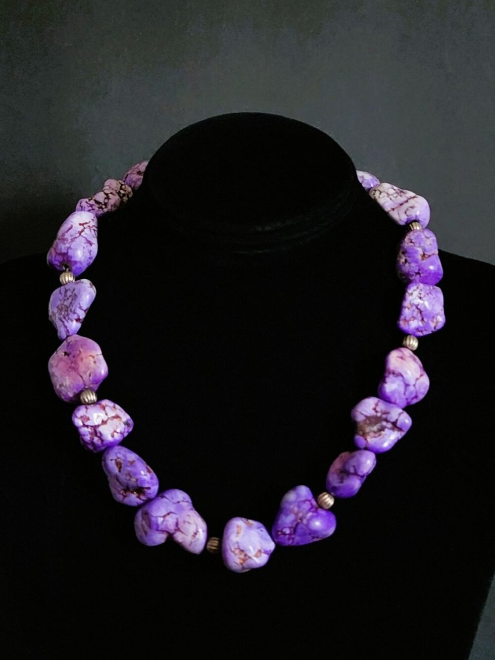 VINTAGE 80s Chunky Purple Howlite Nugget Statement Necklace 18” Nickel Silver